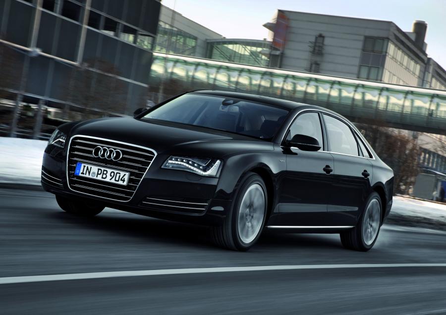 Audi A8 L Hybrid (D4) 2012 года  (WW) (фото 42 из 42)